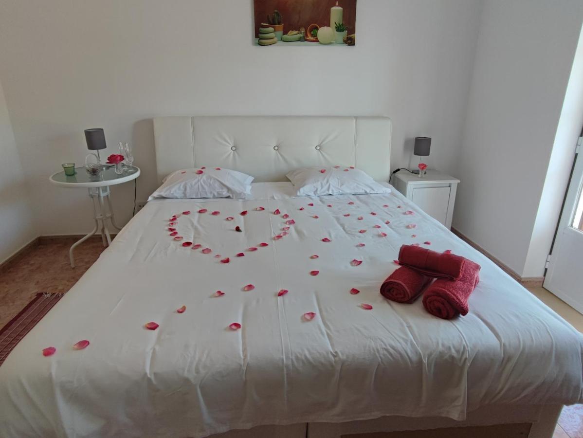 Apartamentos Guiomar Campos Porto Covo Exterior foto